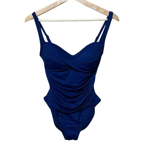 EUC - La Blanca Island Goddess Twist Front Shirred One Piece Swimsuit - size 8 - Picture 3 of 5